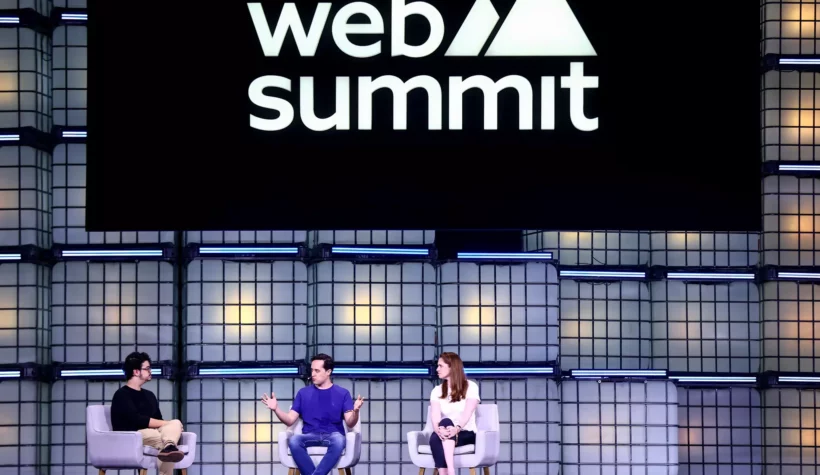 Da esquerda para a direita: João Pedro Malar, Daniel Vogel e Kathleen Breitman (Foto: Vaughn Ridley/Web Summit via Sportsfile)